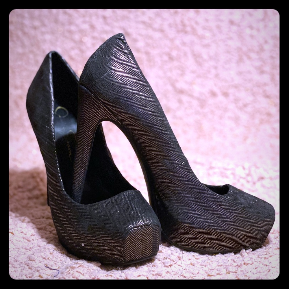 Jessica Simpson Pumps